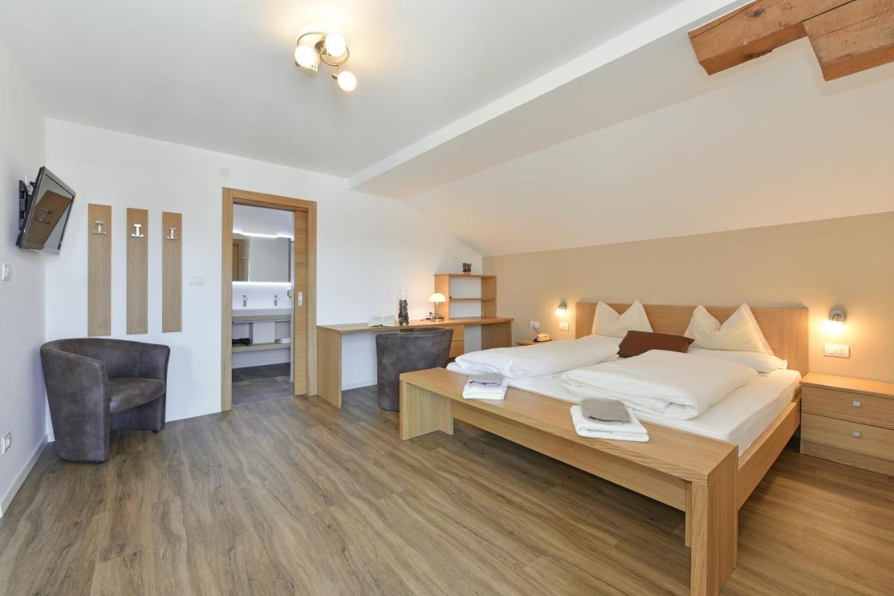 Panoramahotel Obkircher Нова-Поненте Экстерьер фото